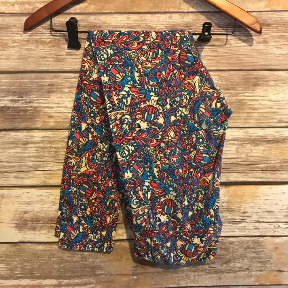 LULAROE OS Leggings Pink & Blue Paisley